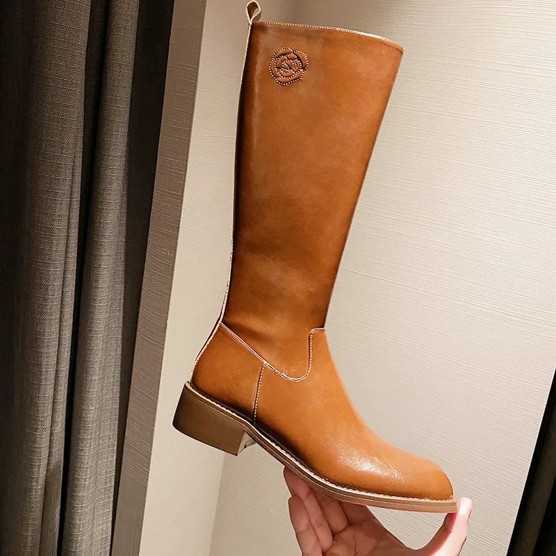 MKKHOU Fashion Knee length Boots Women's New High Quality Embroidered Flower Leather Boots Round Head Straight Barrel Long Boots
MKKHOU Fashion Knee length Boots Women's New High Quality Embroidered Flower Leather Boots Round Head Straight Barrel Long Boots