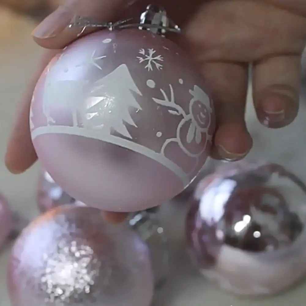 100pcs 3/4/6CM Christmas Ball Set Painted Delicate Christmas Tree Decoration Pendant Shatterproof Creative Hanging Ornament
100pcs 3/4/6CM Christmas Ball Set Painted Delicate Christmas Tree Decoration Pendant Shatterproof Creative Hanging Ornament