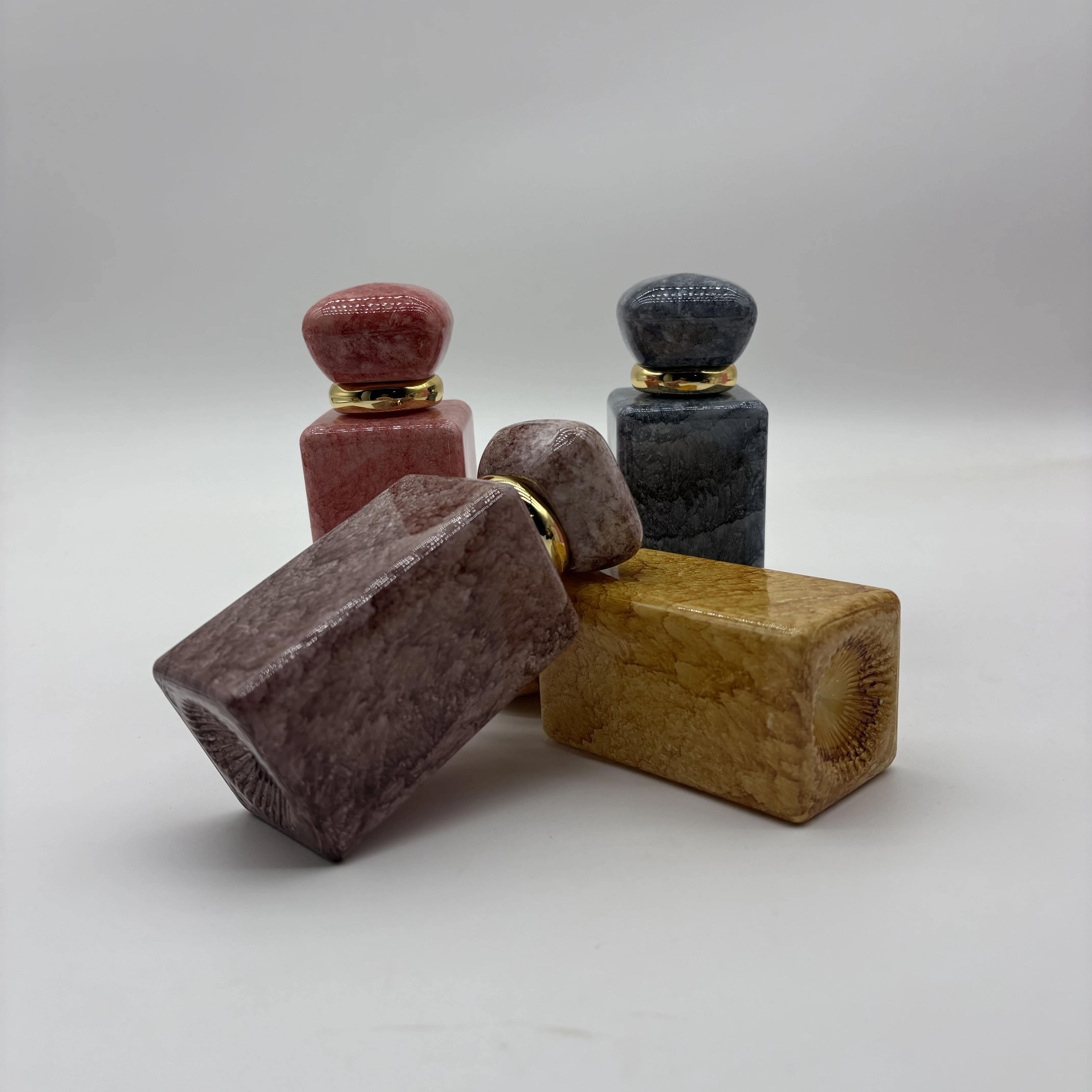 4Pcs 50ml Colorful Glass Perfume Dispensing Bottles, Beautiful Faux Marble Patterned Perfume Bottles, Luxurious Artistic Perfume Bottles
4Pcs 50ml Colorful Glass Perfume Dispensing Bottles, Beautiful Faux Marble Patterned Perfume Bottles, Luxurious Artistic Perfume Bottles