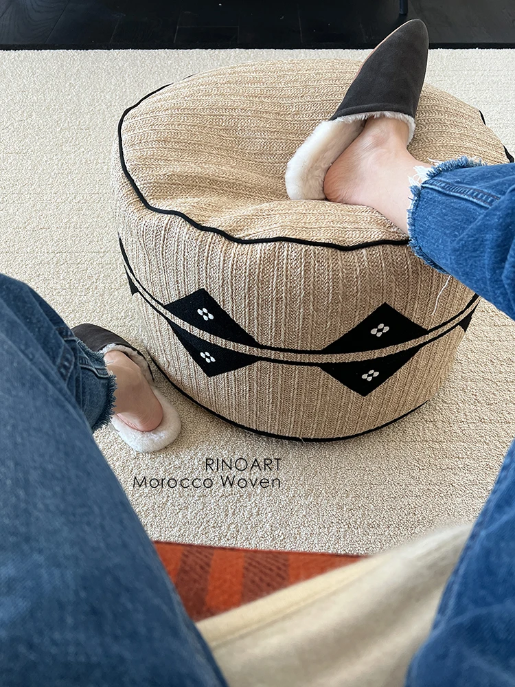 Складная и моющаяся напольная подушка Rinoart Four Leaf Clover Blessing Series в американском деревенском стиле, текстильный напольный коврик для дома
Складная и моющаяся напольная подушка Rinoart Four Leaf Clover Blessing Series в американском деревенском стиле, текстильный напольный коврик для дома