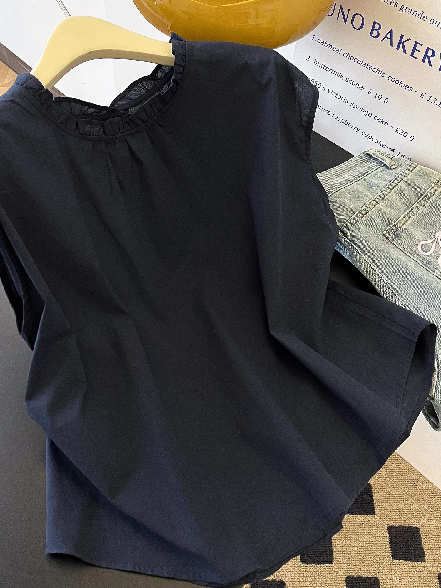 Loose Casual Linen Short Sleeve Shirt Women Summer Design Sense Wooden Small Loose Flying Sleeve Top Cotton Blend round ...
Loose Casual Linen Short Sleeve Shirt Women Summer Design Sense Wooden Small Loose Flying Sleeve Top Cotton Blend round ...