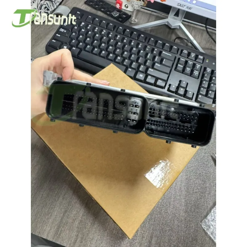 New 39110-04020 B08 ECU 3911004020 Car Engine Computer Board ECM Electronic Control Unit for KIA
New 39110-04020 B08 ECU 3911004020 Car Engine Computer Board ECM Electronic Control Unit for KIA