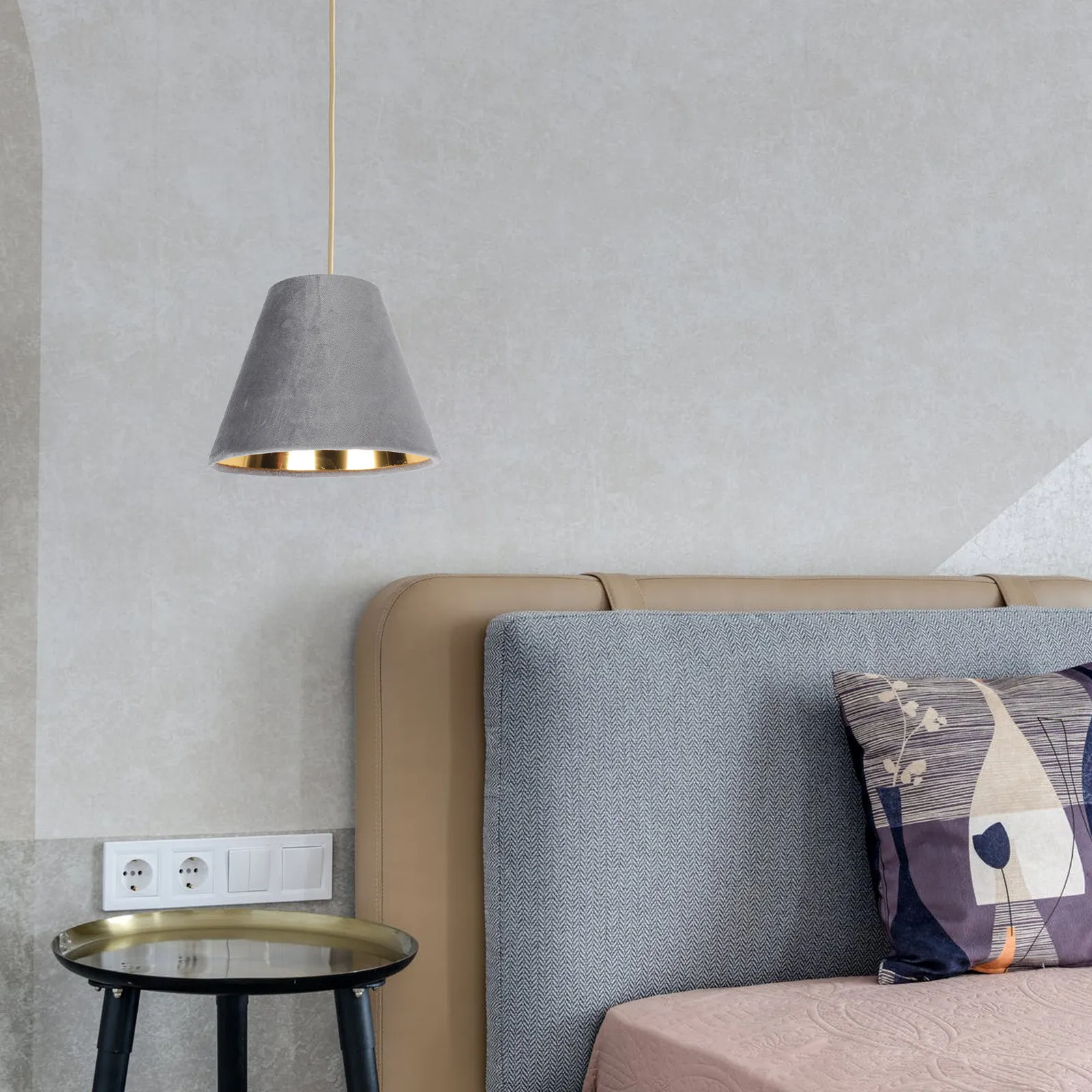 Sturdy Cloth Lamp Shade Multipurpose Tabletop Light Cover Elegant Eye-Friendly Decorative Lampshade for Home Office Use
Sturdy Cloth Lamp Shade Multipurpose Tabletop Light Cover Elegant Eye-Friendly Decorative Lampshade for Home Office Use