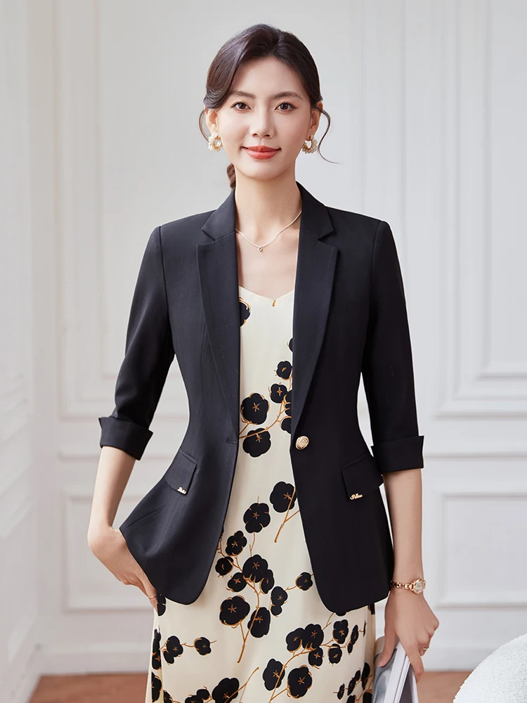 Alyssa New summer 2025, fashionable slim business women's clothing, high-quality mid-sleeved blazer, elegant and charming
Alyssa New summer 2025, fashionable slim business women's clothing, high-quality mid-sleeved blazer, elegant and charming