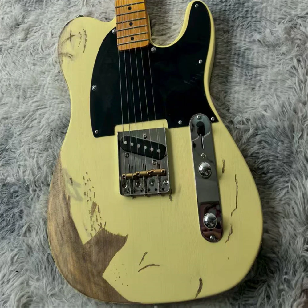 1954 Heavy duty Relic yellow electric guitar
1954 Heavy duty Relic yellow electric guitar