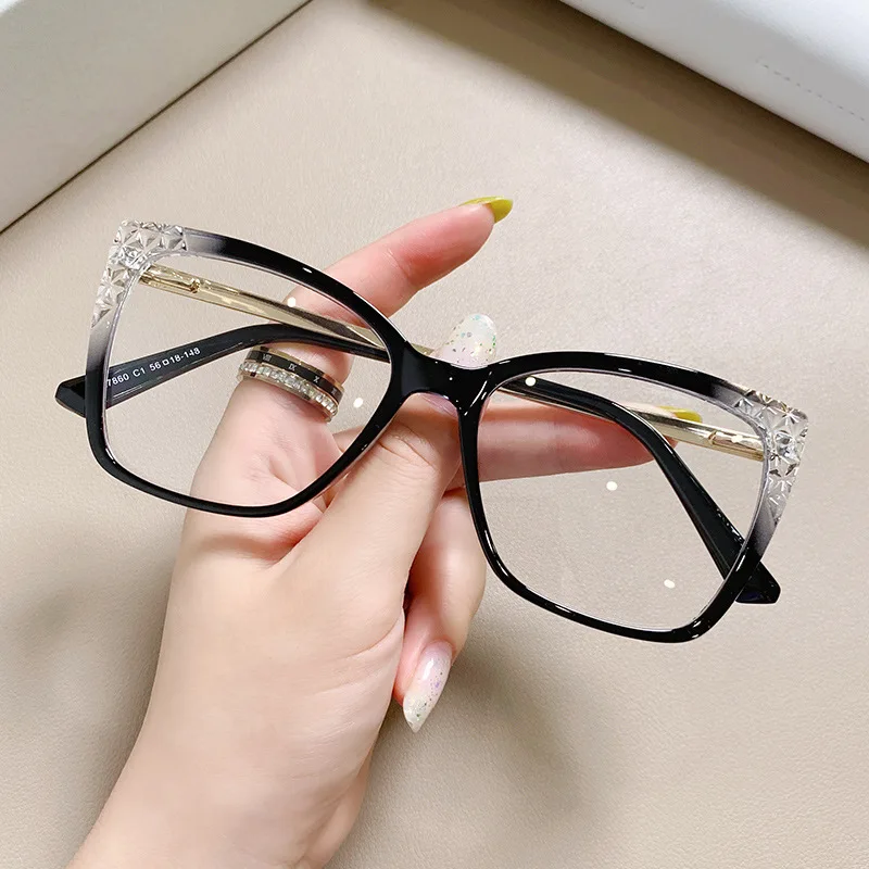 Women Fashion Eyewear Anti Blue Light Reading Glasses Butterfly TR90 Frame Gradiant Color Male Female Glasses Окуляри Жіночі
Women Fashion Eyewear Anti Blue Light Reading Glasses Butterfly TR90 Frame Gradiant Color Male Female Glasses Окуляри Жіночі