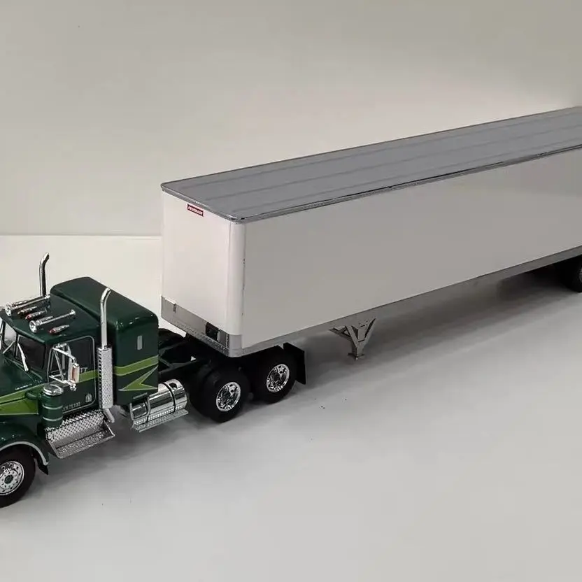 IXO 1/43 Kenworth W900A 1976, модель тягача, пластиковая каретка
IXO 1/43 Kenworth W900A 1976, модель тягача, пластиковая каретка