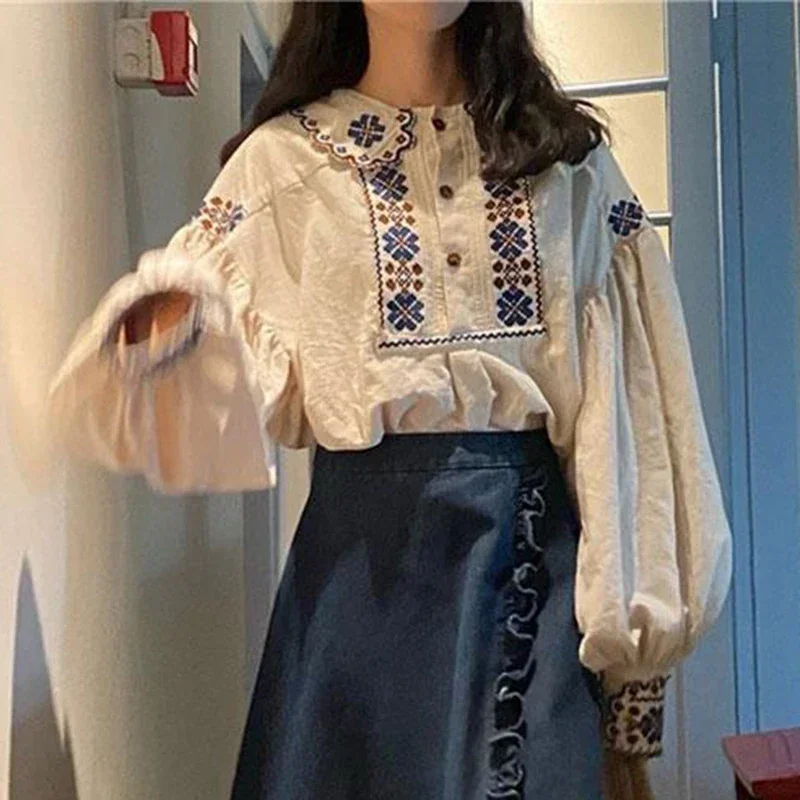 Vintage Little Women's Salt Shirt Embroidered Set Fashion Long Cardigan Casual Blouse Vintage Spring and Autumn New
Vintage Little Women's Salt Shirt Embroidered Set Fashion Long Cardigan Casual Blouse Vintage Spring and Autumn New