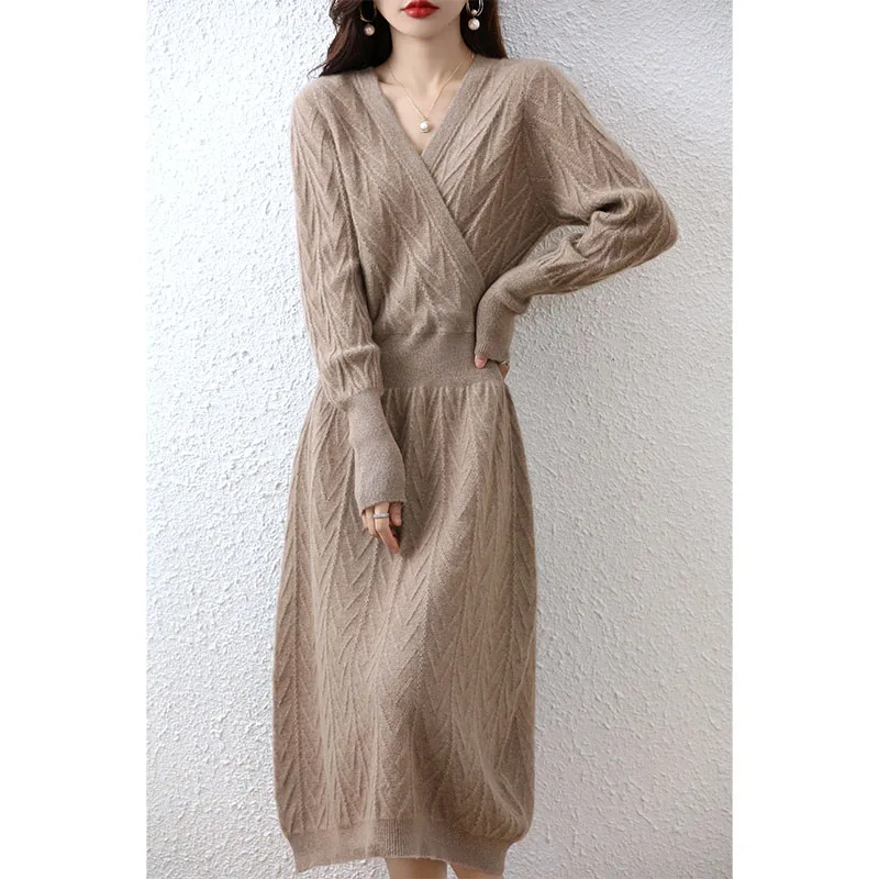 2022 Autumn Winter New Women Fashion Dress 100% Wool Thicken Warm Sweater Dress Long Sleeve Knit Pullover Female Casual Dresses
2022 Autumn Winter New Women Fashion Dress 100% Wool Thicken Warm Sweater Dress Long Sleeve Knit Pullover Female Casual Dresses