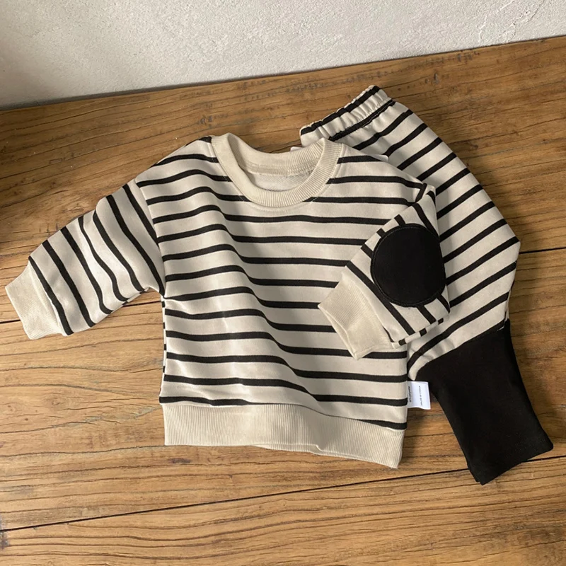 2024 New Autumn Korean Style Infant Baby Girls Clothing Set Long Sleeved Cotton Striped T-shirt+Pants Children Clothes Suit
2024 New Autumn Korean Style Infant Baby Girls Clothing Set Long Sleeved Cotton Striped T-shirt+Pants Children Clothes Suit