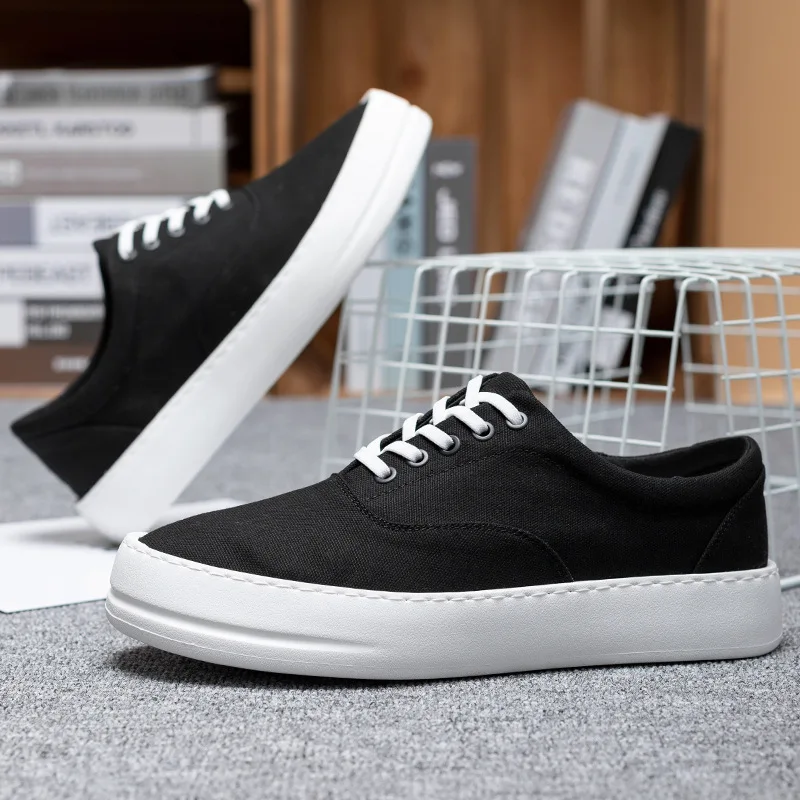 New men's classic cloth shoes, lightweight and trendy casual shoes 220321
New men's classic cloth shoes, lightweight and trendy casual shoes 220321