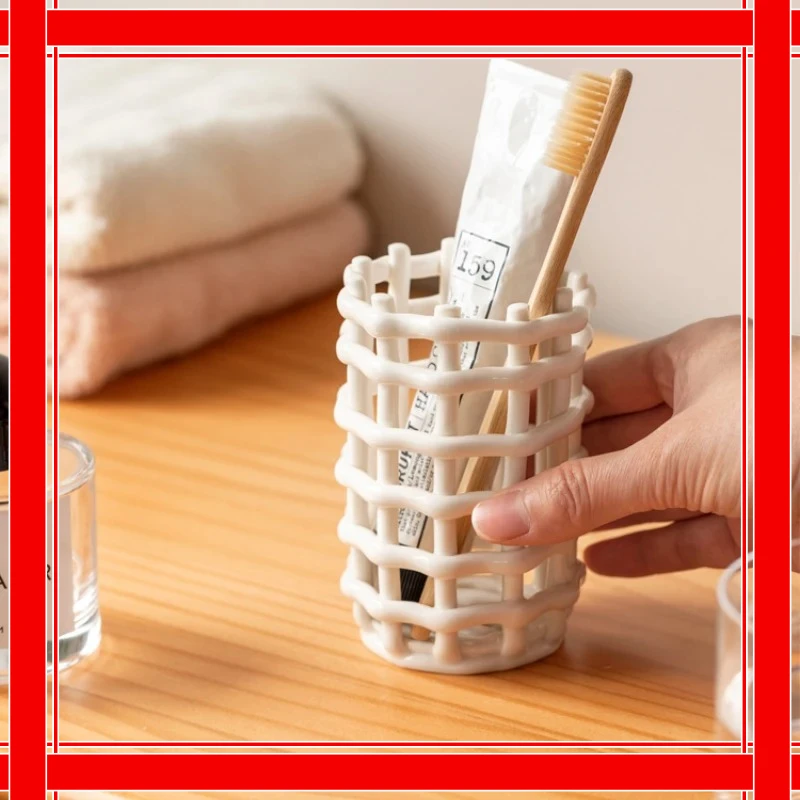 Керамический держатель для зубных щеток, креативный простой держатель для зубной пасты, домашняя ванная комната, чашка для хранения зубных щеток, контейнер для хранения зубных щеток
Керамический держатель для зубных щеток, креативный простой держатель для зубной пасты, домашняя ванная комната, чашка для хранения зубных щеток, контейнер для хранения зубных щеток