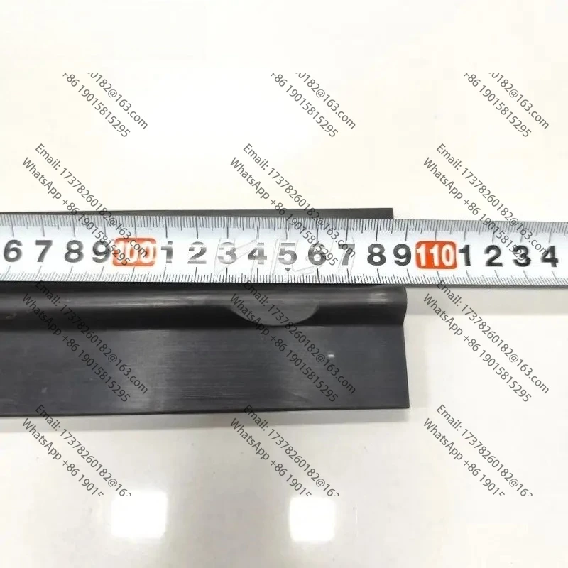 Уплотнения для деталей 105, распылительный резиновый пузырь для деталей офсетного оборудования KBA 105/106, новые 
Уплотнения для деталей 105, распылительный резиновый пузырь для деталей офсетного оборудования KBA 105/106, новые