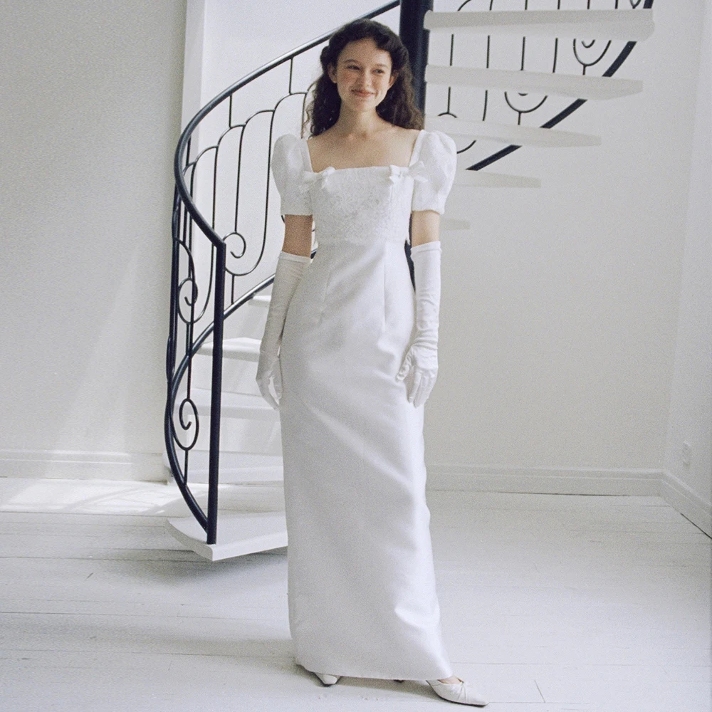 Customized Vintage Satin Square Collar Wedding Dress Puffy Short Sleeves Floor Length Elegant Bridal Gown Bridal Dress TSWD469
Customized Vintage Satin Square Collar Wedding Dress Puffy Short Sleeves Floor Length Elegant Bridal Gown Bridal Dress TSWD469
