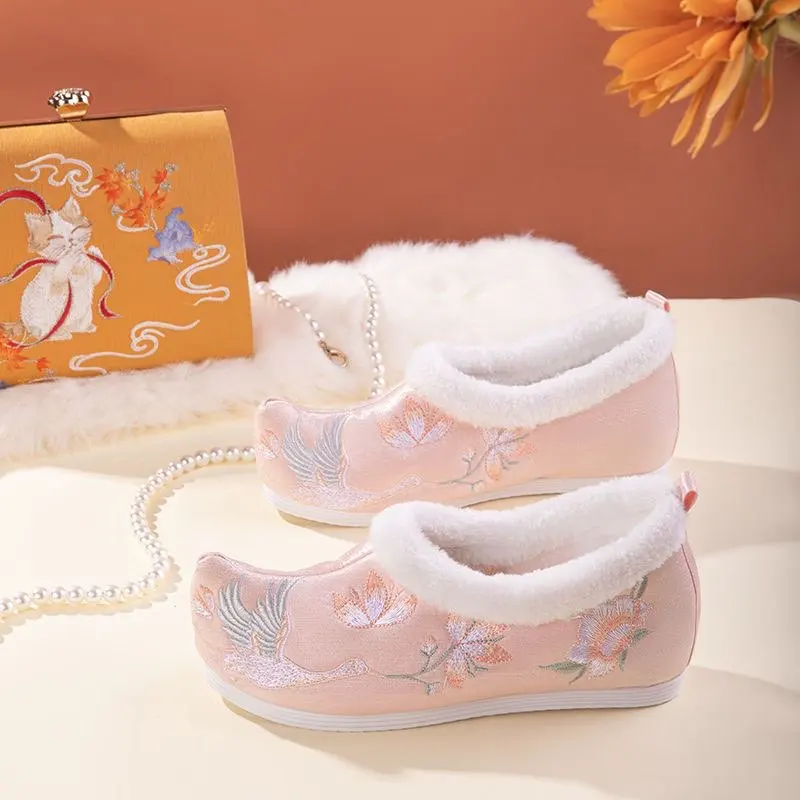 Hanfu Traditional Shoes Women Chinese Embroidery Shoes Vintage Shoes Winter Thick Warm White Pink Hanfu Shoes Plus Size 41 #
Hanfu Traditional Shoes Women Chinese Embroidery Shoes Vintage Shoes Winter Thick Warm White Pink Hanfu Shoes Plus Size 41 #