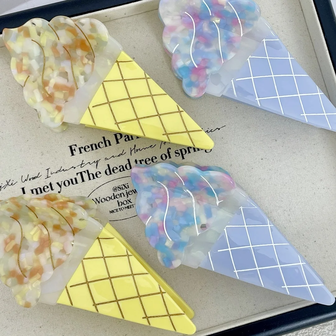 BYL New Summer Ice Cream Hair Clips Acetate Claw Clips Design Sweet Cute Cone Women'S Clips Splicing Shark Clip Hair Accessories
BYL New Summer Ice Cream Hair Clips Acetate Claw Clips Design Sweet Cute Cone Women'S Clips Splicing Shark Clip Hair Accessories