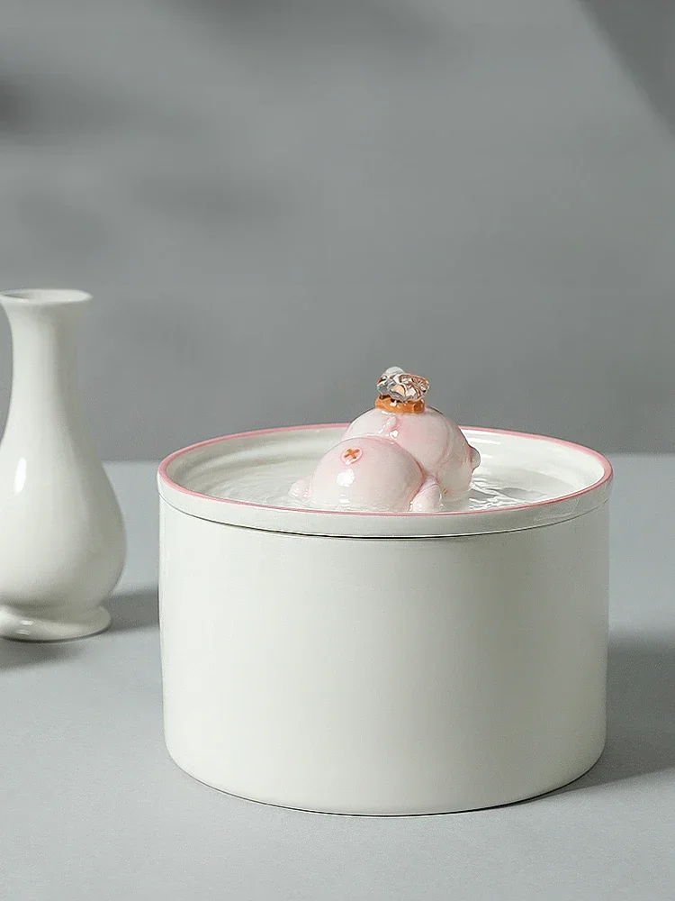 Ceramic dispenser circulation cat water feeder non wet mouth pet water mobile water bowl supplies
Ceramic dispenser circulation cat water feeder non wet mouth pet water mobile water bowl supplies