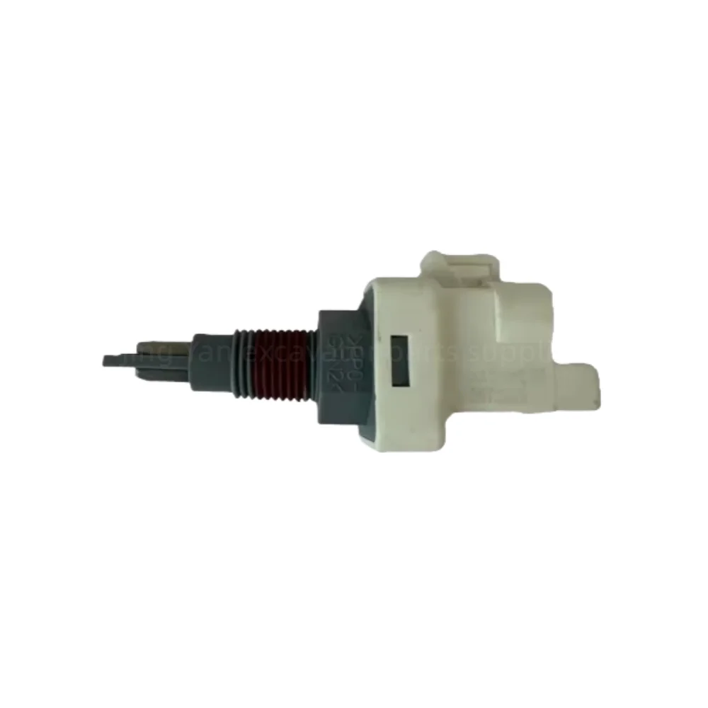 Для QSK50 K38 датчик уровня охлаждающей жидкости 2872769/4928568/4383933/2872768/0193-0468/4383933/2872769/2872768/4928568 Запчасти для экскаваторов
Для QSK50 K38 датчик уровня охлаждающей жидкости 2872769/4928568/4383933/2872768/0193-0468/4383933/2872769/2872768/4928568 Запчасти для экскаваторов