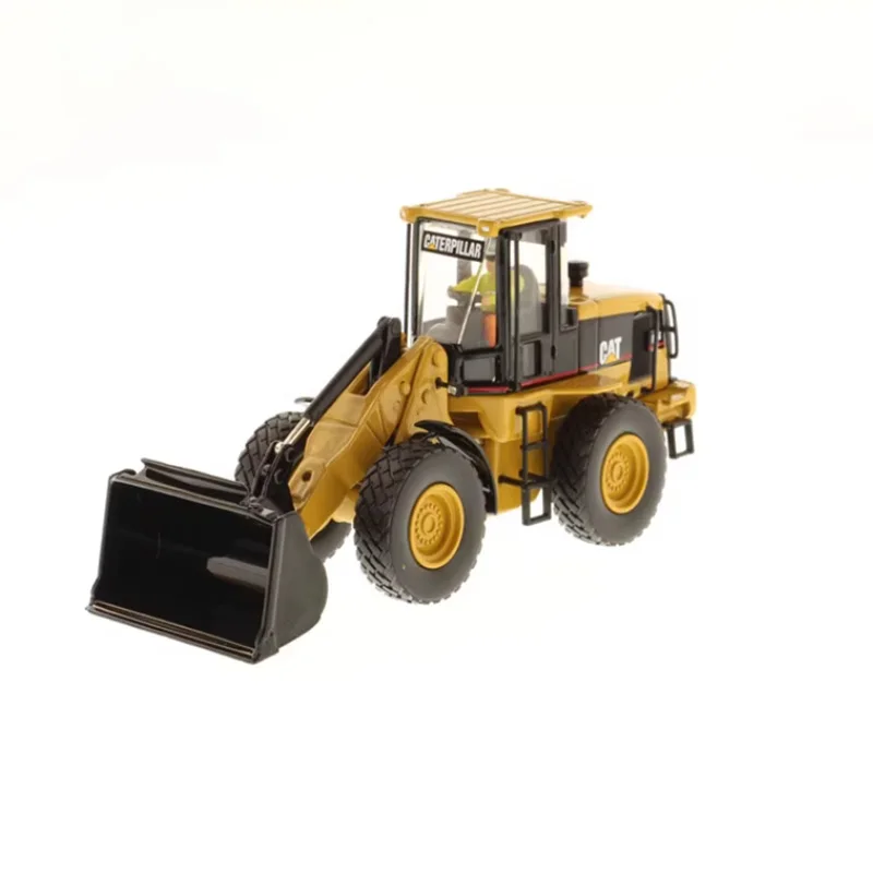 DM 1:50 Scale Alloy CAT 924G Wheel Loader Forklift Model Diecast Finished Product Simulation Toy Collection Gift Static Model
DM 1:50 Scale Alloy CAT 924G Wheel Loader Forklift Model Diecast Finished Product Simulation Toy Collection Gift Static Model