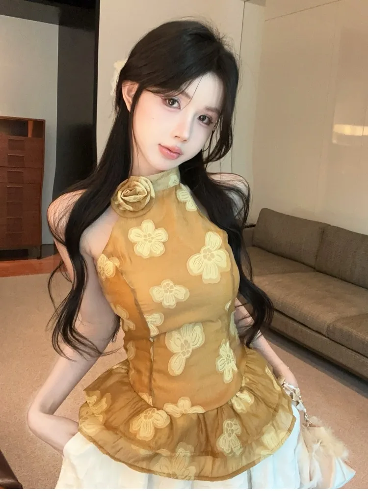 Elegant Retro Chinese Style Shoulder Bared High Waist A-Line Short Skirt Two-Piece Set Slimming Top And Bottom Ensemble
Elegant Retro Chinese Style Shoulder Bared High Waist A-Line Short Skirt Two-Piece Set Slimming Top And Bottom Ensemble