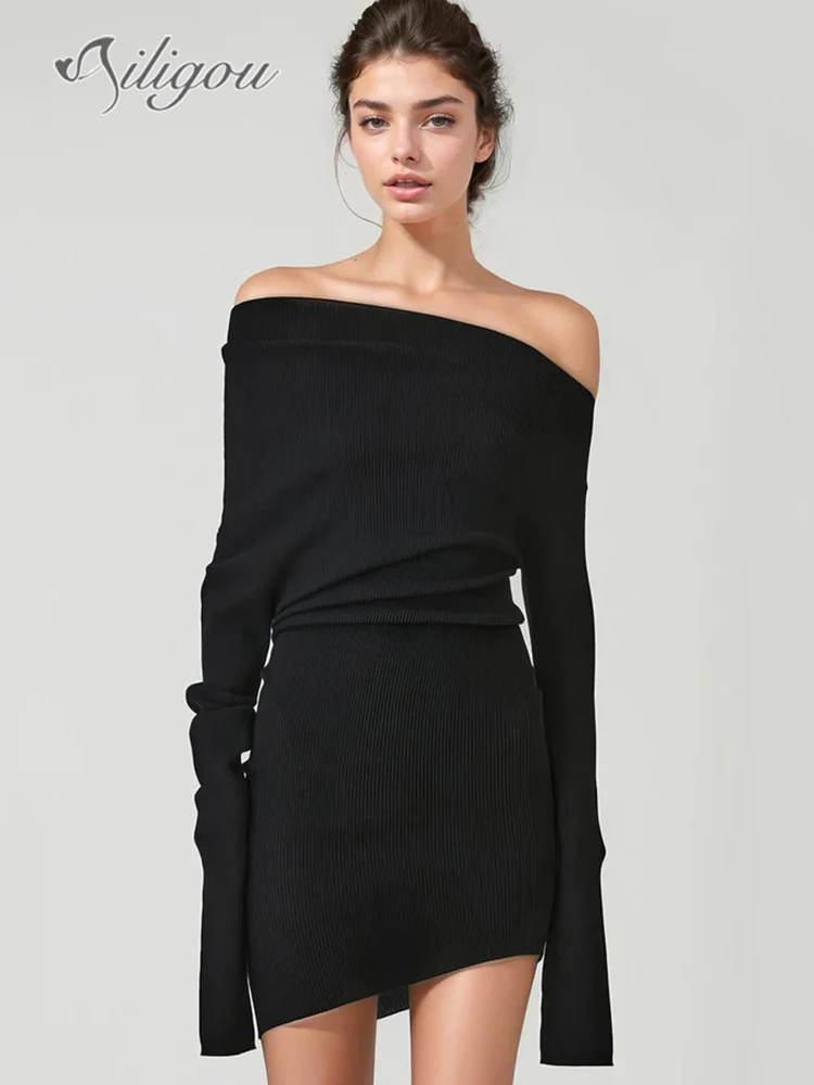 Ailigou New Women's Solid Color Tight Pullover Women's Oblique Collar Long Sleeve High Waist Minimalist Sexy Knitted Mini Dress
Ailigou New Women's Solid Color Tight Pullover Women's Oblique Collar Long Sleeve High Waist Minimalist Sexy Knitted Mini Dress