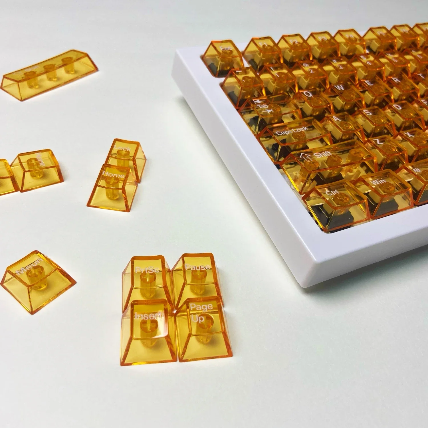 Orange Transparent Keycap Cherry Profile Full Transparent Ice Cube Keycaps For Gaming Mechanical Keyboard PC Custom Key Cap
Orange Transparent Keycap Cherry Profile Full Transparent Ice Cube Keycaps For Gaming Mechanical Keyboard PC Custom Key Cap