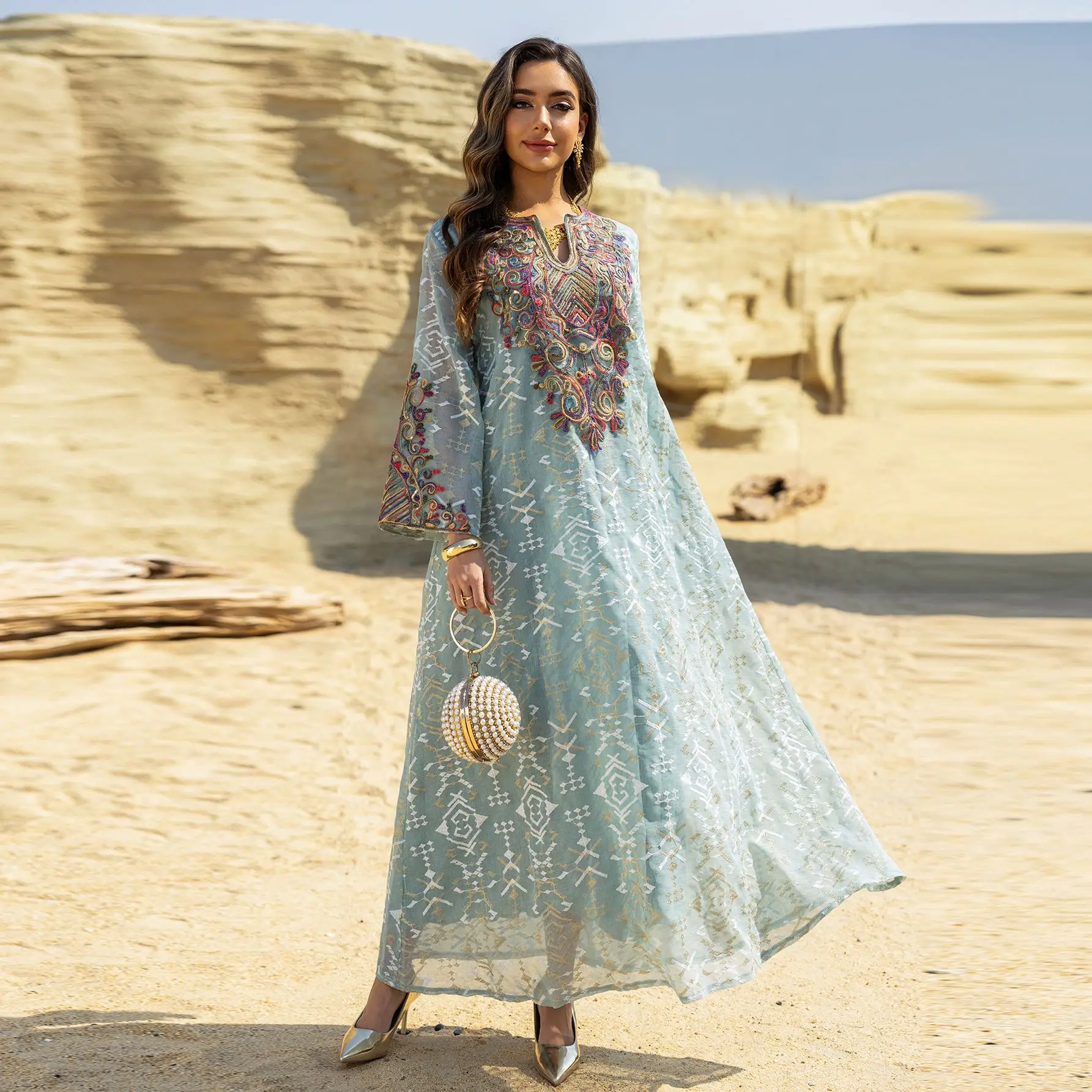 Muslim Jalabiya Eid Djellaba Embroidery Abaya for Women 2025 Ramadan Islam Clothing Turkey Kaftan Dubai Robe Femme Vestidos Gown
Muslim Jalabiya Eid Djellaba Embroidery Abaya for Women 2025 Ramadan Islam Clothing Turkey Kaftan Dubai Robe Femme Vestidos Gown