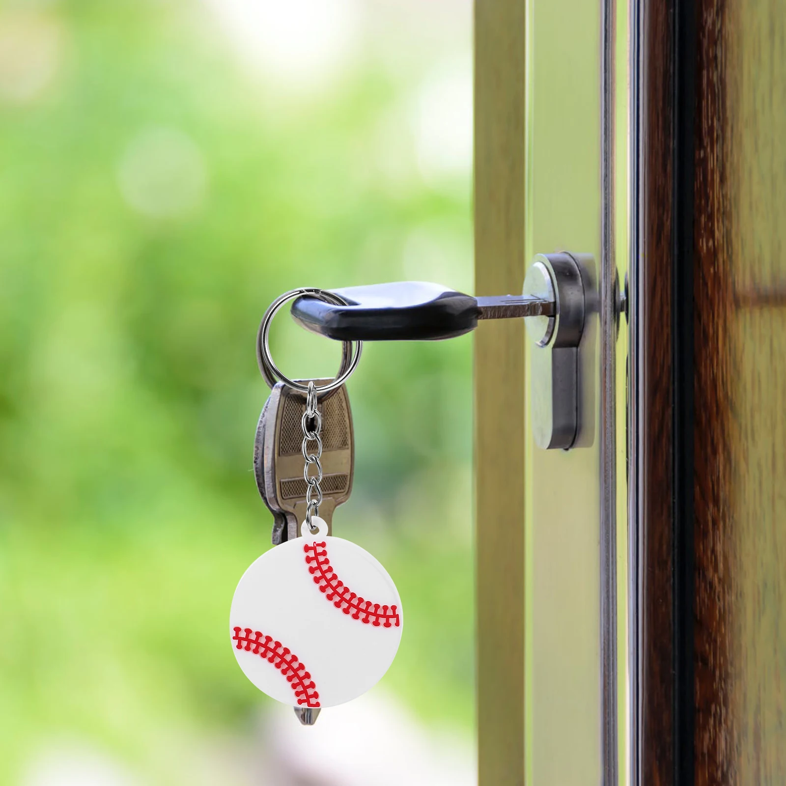 10pcs Sports Ball Keychain Creative Design Exquisite Key Rings For Bag Pendant Decor Team Souvenir Small Gift Kids Ornament
10pcs Sports Ball Keychain Creative Design Exquisite Key Rings For Bag Pendant Decor Team Souvenir Small Gift Kids Ornament