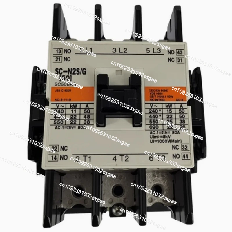 Контактор для лифта SC-4-1/GN1/G-5-1/GN2S/GN3/G03/GDC48V.
Контактор для лифта SC-4-1/GN1/G-5-1/GN2S/GN3/G03/GDC48V.
