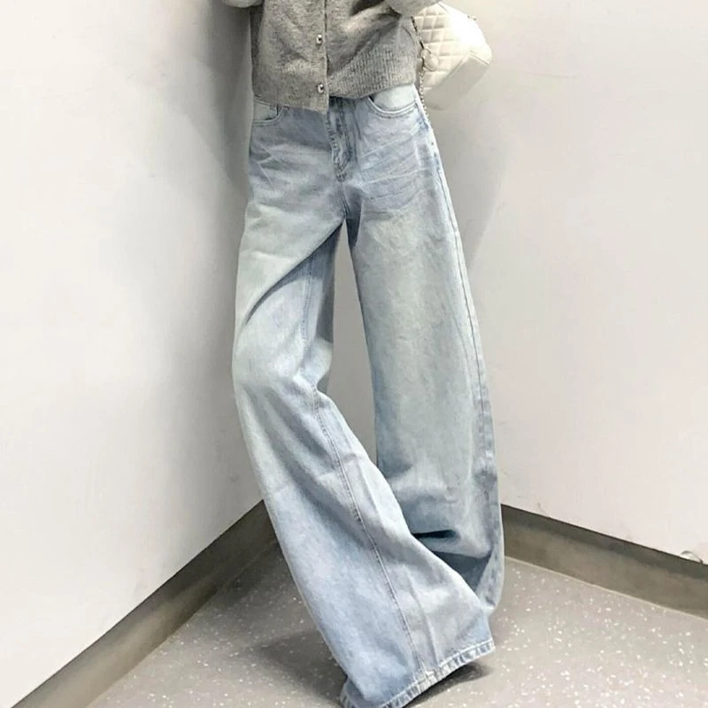 HOUZHOU Vintage Blue Jeans Women Y2k High Waist Wide Leg Washed Denim Trousers Korean Style Casual Basic Baggy Straight Jeans
HOUZHOU Vintage Blue Jeans Women Y2k High Waist Wide Leg Washed Denim Trousers Korean Style Casual Basic Baggy Straight Jeans