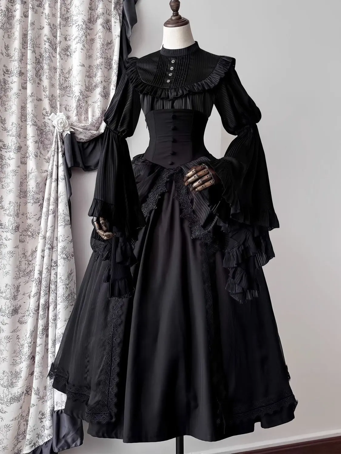 Black Wedding Dress Lolita Skirt Set Women's Fashion Gothic Style Two-Piece Outfit Long Sleeve Stand Collar Princess Gown
Black Wedding Dress Lolita Skirt Set Women's Fashion Gothic Style Two-Piece Outfit Long Sleeve Stand Collar Princess Gown