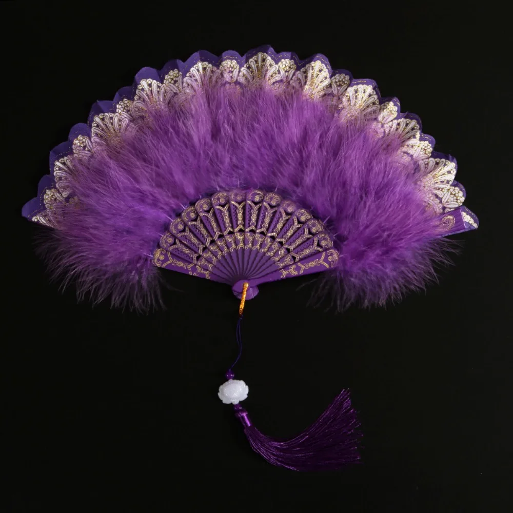 Складной веер в китайском древнем стиле, двусторонний, с пластиковыми ребрами, меховой отделкой, для женщин, для показов мод
Складной веер в китайском древнем стиле, двусторонний, с пластиковыми ребрами, меховой отделкой, для женщин, для показов мод