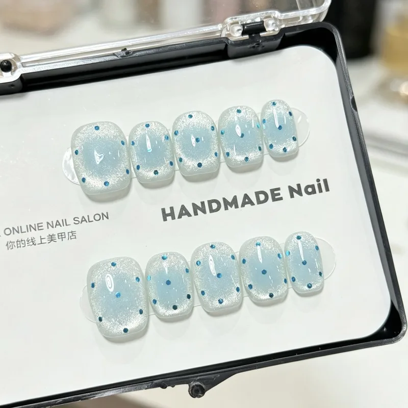 10pcs Handmade Nails Blue Cat-eye Ombre Gel Nails with Polka Dots High-quality Press-on Nails Perfect As Gifts for Girls
10pcs Handmade Nails Blue Cat-eye Ombre Gel Nails with Polka Dots High-quality Press-on Nails Perfect As Gifts for Girls