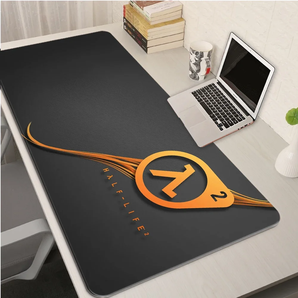 Большой игровой коврик для мыши Half Life для ноутбука, аксессуары для игр в стиле аниме, Противоскользящий коврик для мыши, игровой коврик Xxl
Большой игровой коврик для мыши Half Life для ноутбука, аксессуары для игр в стиле аниме, Противоскользящий коврик для мыши, игровой коврик Xxl