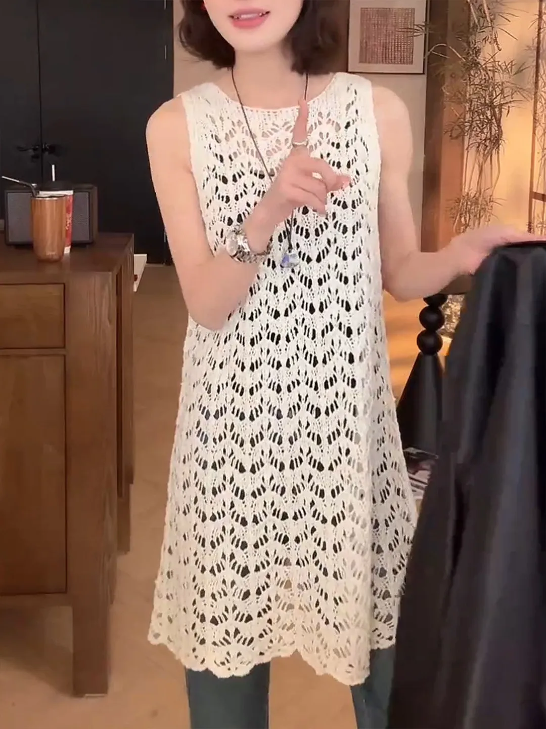 Korean Style Knitted Vest Dress Women's Sleeveless Mid-Length Hollow out Fashionable Layering Spring Summer New Arrival
Korean Style Knitted Vest Dress Women's Sleeveless Mid-Length Hollow out Fashionable Layering Spring Summer New Arrival