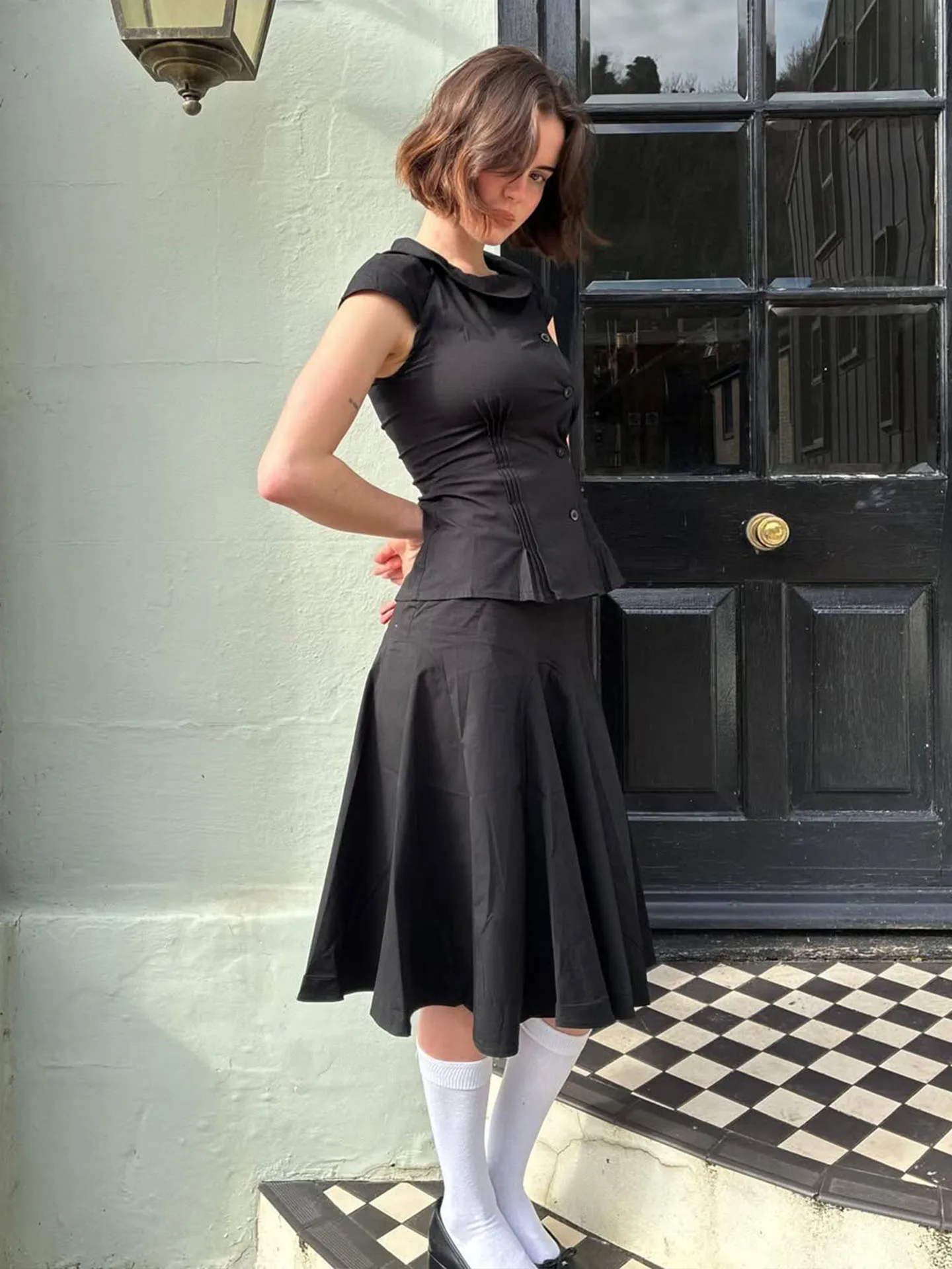 Peachy Den Low Waist Black Splice A-Line Midi Skirt Comfortable Soft Cotton Umbrella Skirt Design Sense Women's Fashion
Peachy Den Low Waist Black Splice A-Line Midi Skirt Comfortable Soft Cotton Umbrella Skirt Design Sense Women's Fashion