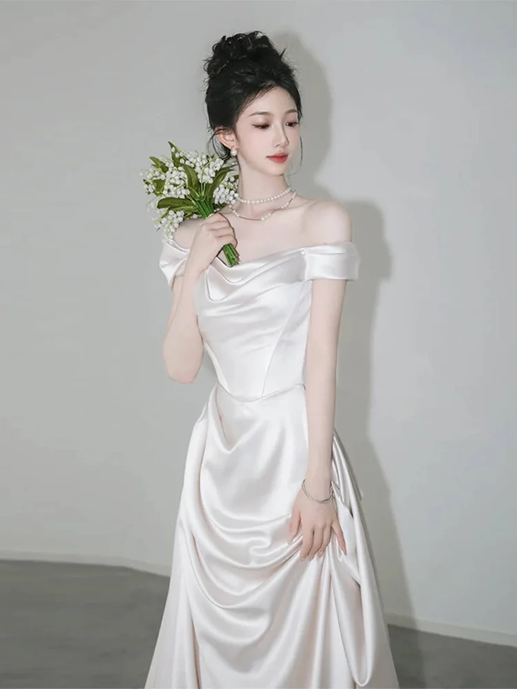 Ele Simple Satin Wedding Dr Evening Gown with Train for Bridal Photooot Sli Floor-Length Outfit with Belt
Ele Simple Satin Wedding Dr Evening Gown with Train for Bridal Photooot Sli Floor-Length Outfit with Belt