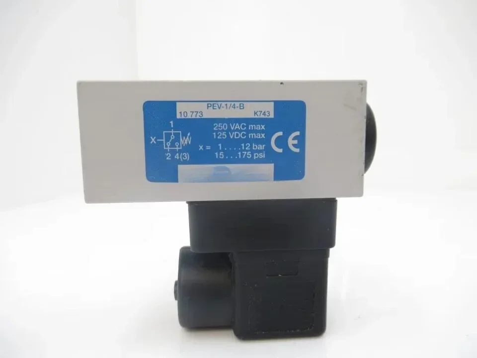 Новый оригинальный готовый запас PEV-1/4-B промышленной автоматизации PAC, специальный контроллер программирования ПЛК
Новый оригинальный готовый запас PEV-1/4-B промышленной автоматизации PAC, специальный контроллер программирования ПЛК