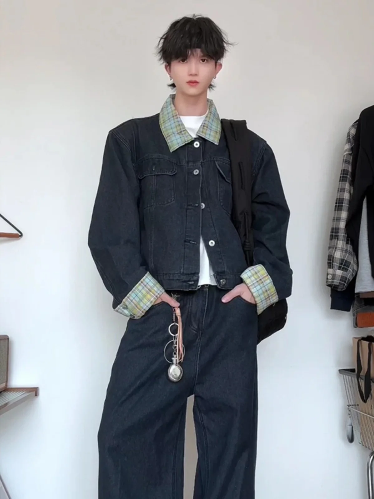 Korean Plaid Splicing ort Men's Denim Jaet Spring Autumn Turn-down Collar American Retro Workwear Jaet Youth Faion
Korean Plaid Splicing ort Men's Denim Jaet Spring Autumn Turn-down Collar American Retro Workwear Jaet Youth Faion