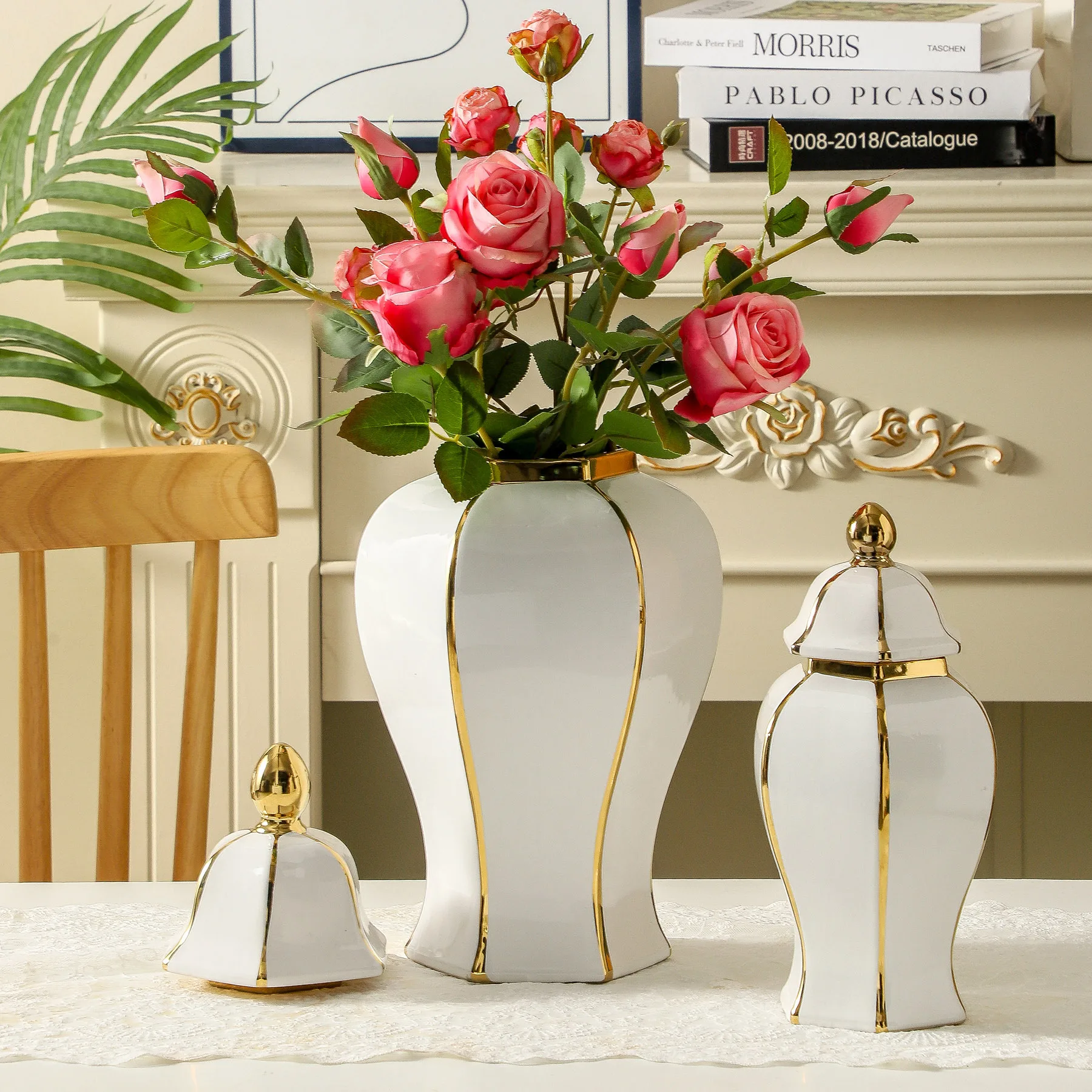 Nordic Electroplating Ceramic General Jar High-grade White Vase Ornaments Living Room Porch Flower Arrangement Decorative Vase
Nordic Electroplating Ceramic General Jar High-grade White Vase Ornaments Living Room Porch Flower Arrangement Decorative Vase
