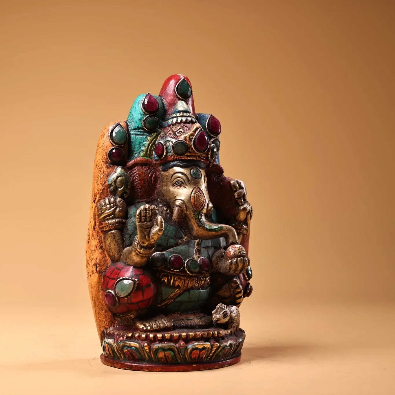 6"Tibetan Temple Collection Old Bronze Painted Outline in gold Mosaic Gem Bergamot Ganesha Buddha Hand Buddha Worship hall
6"Tibetan Temple Collection Old Bronze Painted Outline in gold Mosaic Gem Bergamot Ganesha Buddha Hand Buddha Worship hall