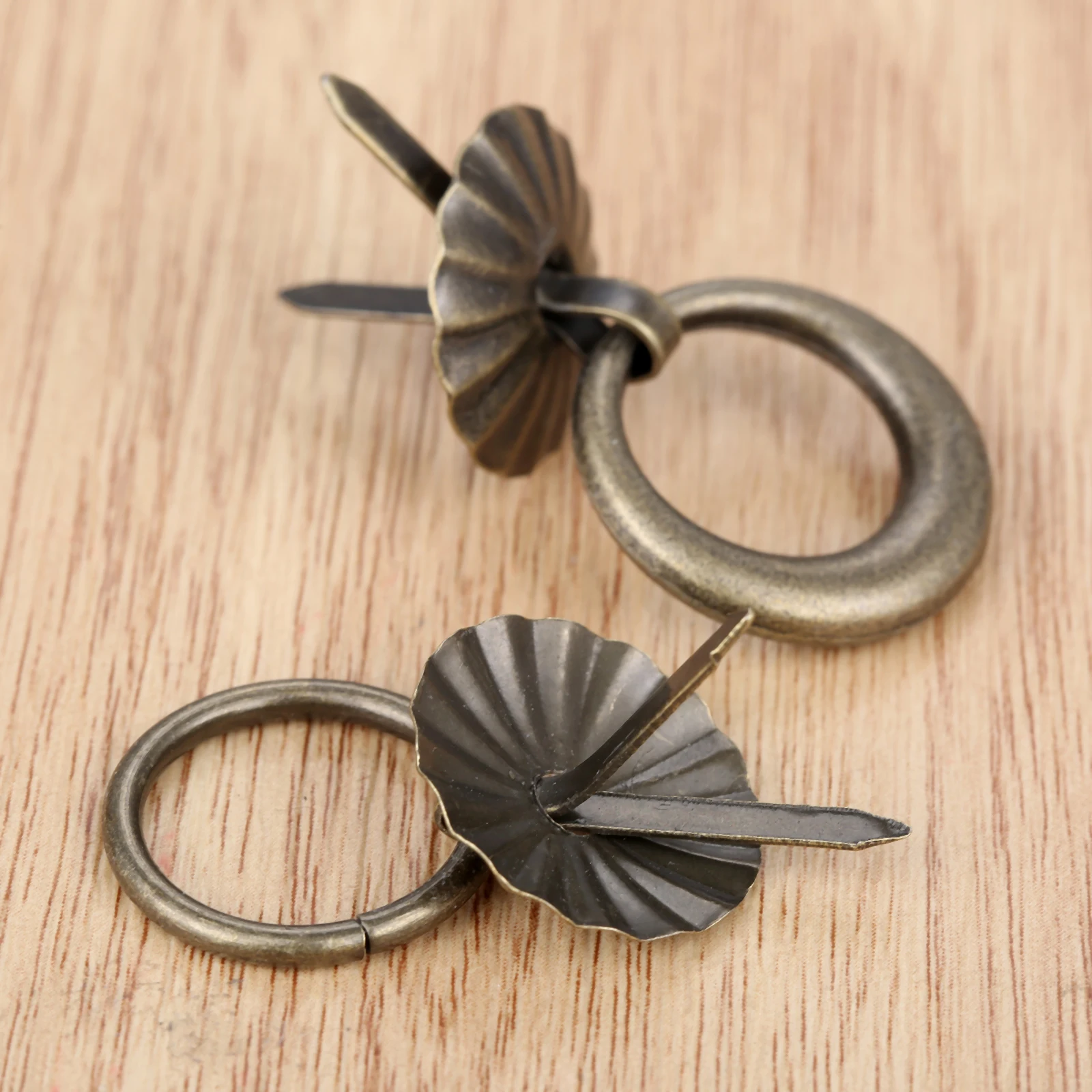 5pcs Antique bronze Furniture Knobs Kitchen Drawer Cupboard Ring Pull Handles Mini Round Knobs 25mm/19mm Decor
5pcs Antique bronze Furniture Knobs Kitchen Drawer Cupboard Ring Pull Handles Mini Round Knobs 25mm/19mm Decor