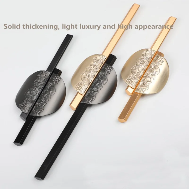 European Furniture Cabinet Drawer Handle Metal Zinc Grey Gold Wardrobe Long Size Door Pull Luxury Knob For House Building
European Furniture Cabinet Drawer Handle Metal Zinc Grey Gold Wardrobe Long Size Door Pull Luxury Knob For House Building