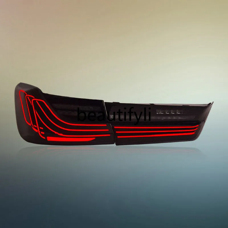 Dedicated to 3 Series G20 tail lights 19-23 G28 modified blackened LED dynamic running water tail lights
Dedicated to 3 Series G20 tail lights 19-23 G28 modified blackened LED dynamic running water tail lights