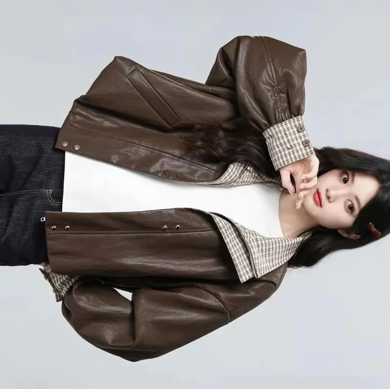 Autumn Winter Female Lapel Faux Leather Outwear Autumn Ladies Long Sleeves Leather Jacket Korean Women Retro Plaid PU Coats
Autumn Winter Female Lapel Faux Leather Outwear Autumn Ladies Long Sleeves Leather Jacket Korean Women Retro Plaid PU Coats