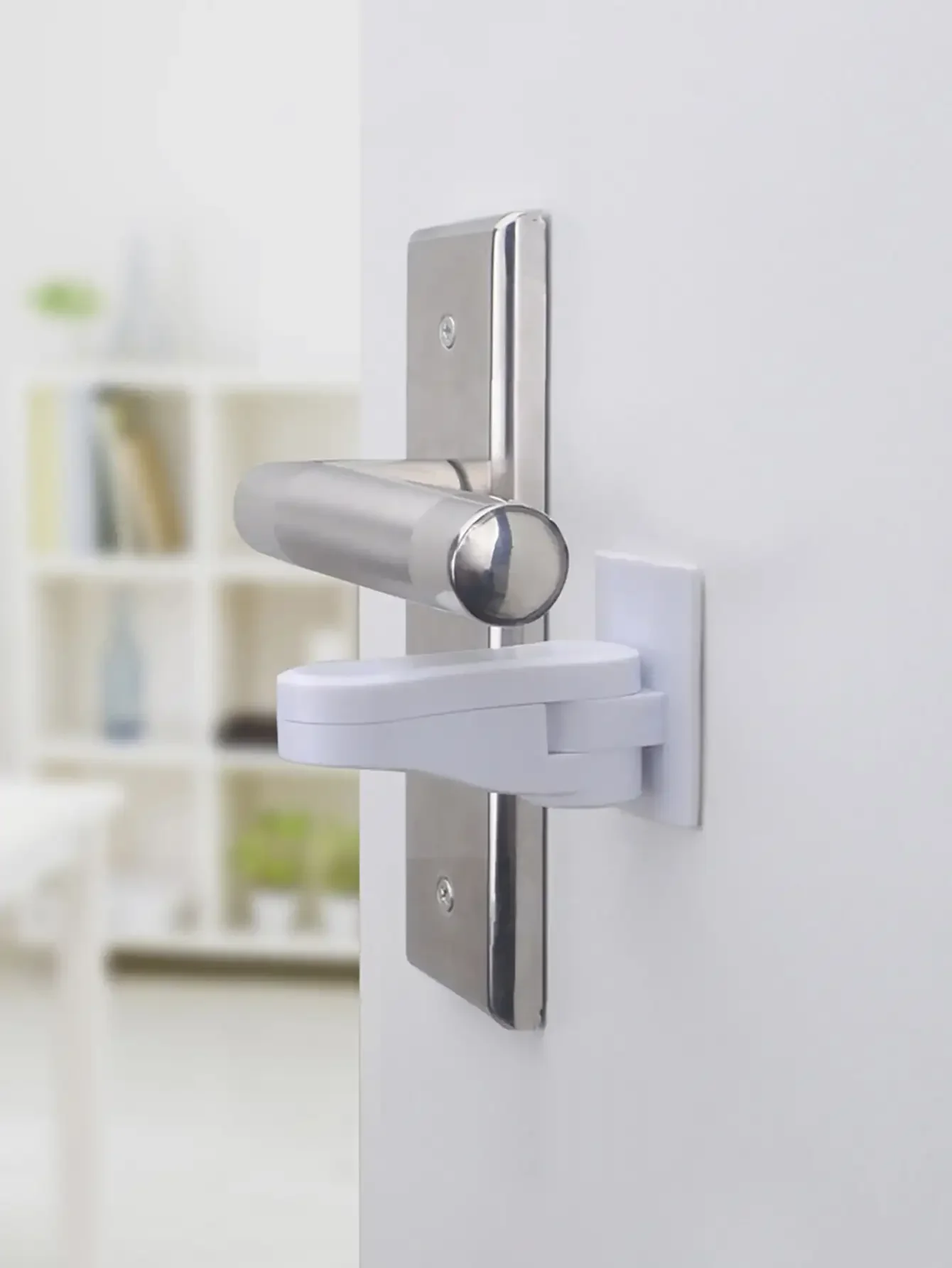 1pc- Multi-function door handle lock Child safety lock for cabinet drawer doorstop
1pc- Multi-function door handle lock Child safety lock for cabinet drawer doorstop