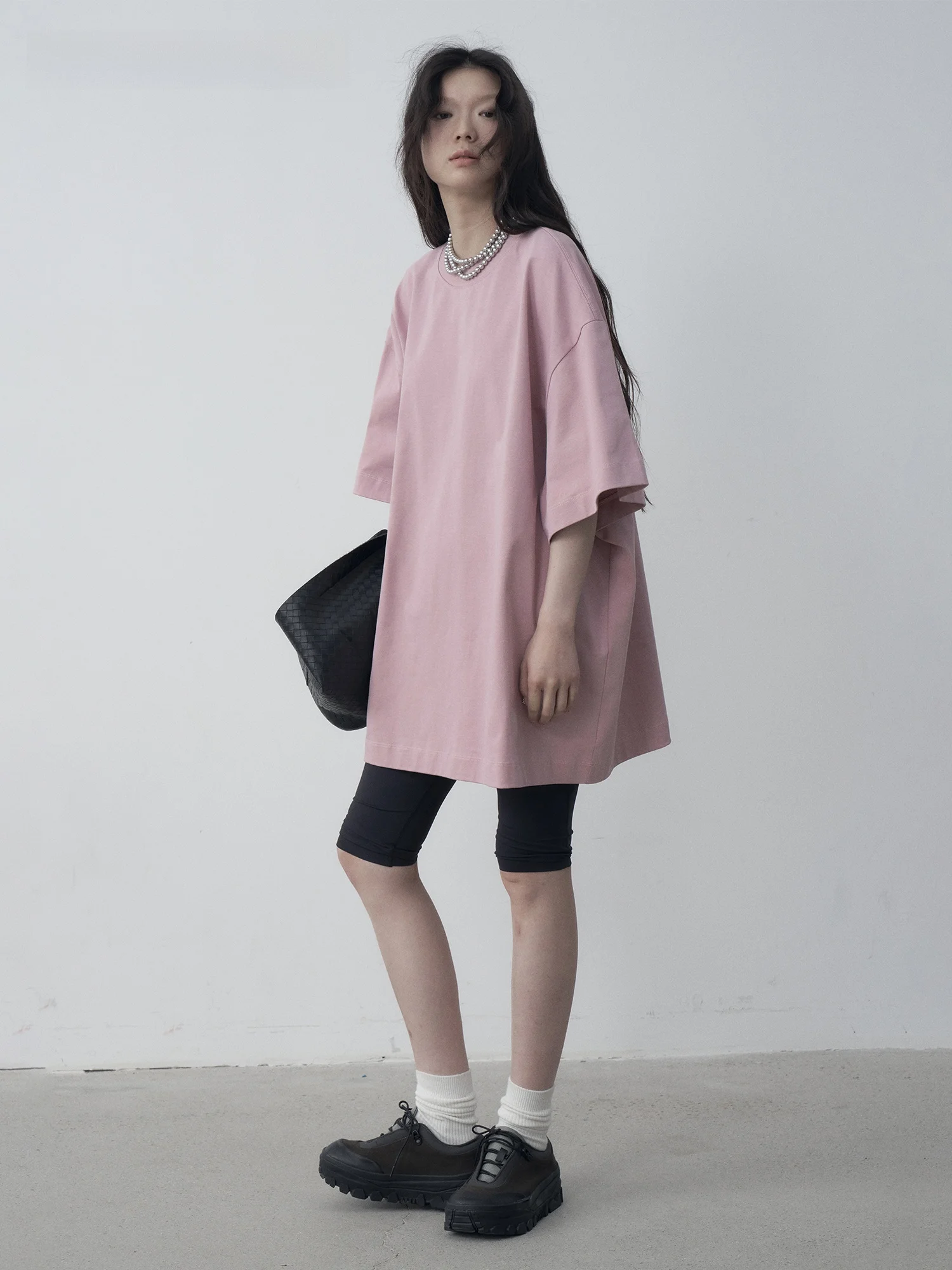 VERMO Classic Wide Collar Loose Fit Short Sleeve T-Shirt Pure Cotton Heavyweight Casual Style round Neck Summer Top
VERMO Classic Wide Collar Loose Fit Short Sleeve T-Shirt Pure Cotton Heavyweight Casual Style round Neck Summer Top