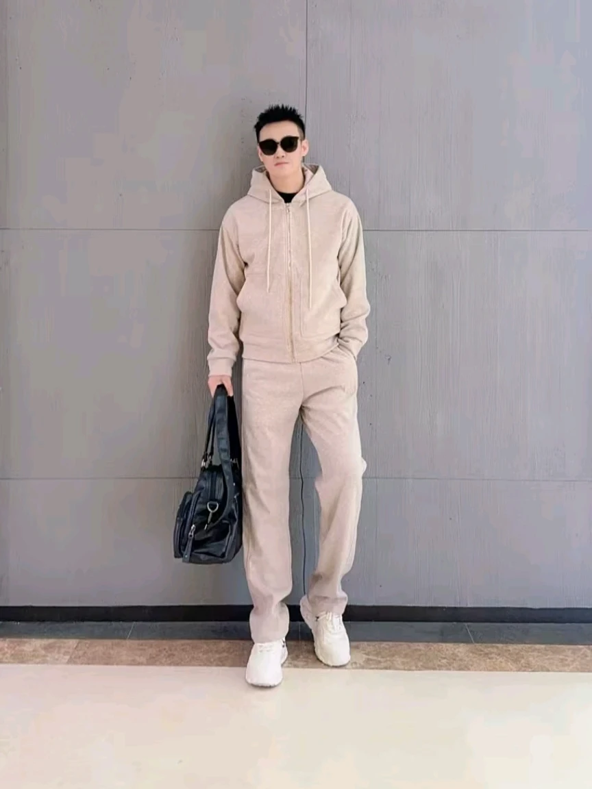 High Quality Men's Spring Autumn Hooded Two-Piece Set Fashionable Versatile Luxury Feel Standard Fit Long Sleeve Zipper Closure
High Quality Men's Spring Autumn Hooded Two-Piece Set Fashionable Versatile Luxury Feel Standard Fit Long Sleeve Zipper Closure