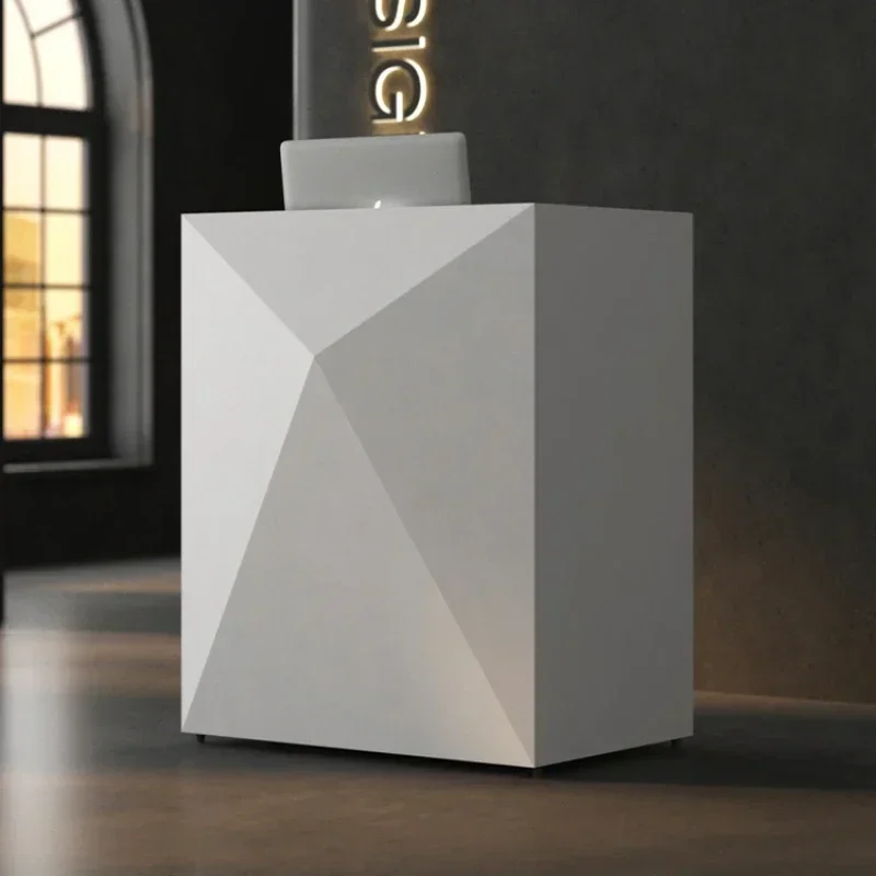 Новая стойка регистрации платформы динамика для отеля, небольшая стойка регистрации, стойка регистрации с белой краской, тренировочные подиумы1001 
Новая стойка регистрации платформы динамика для отеля, небольшая стойка регистрации, стойка регистрации с белой краской, тренировочные подиумы1001