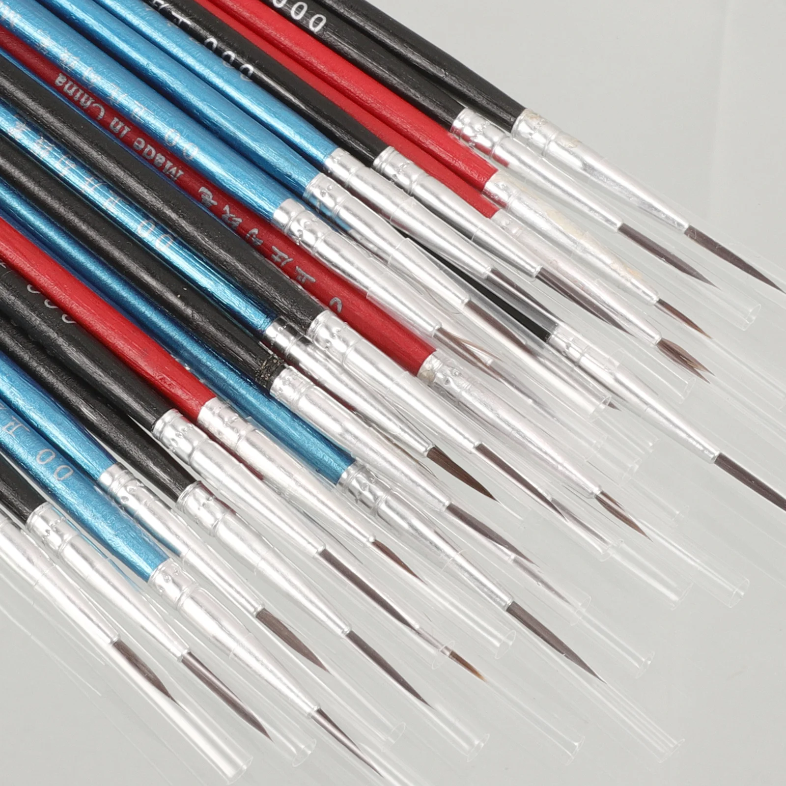 30Pcs Miniature Art Brushes Fine Detail Paint Brush Set for Acrylic Oil Watercolor Gouache Painting Thin Tip Artist Brush Kit
30Pcs Miniature Art Brushes Fine Detail Paint Brush Set for Acrylic Oil Watercolor Gouache Painting Thin Tip Artist Brush Kit